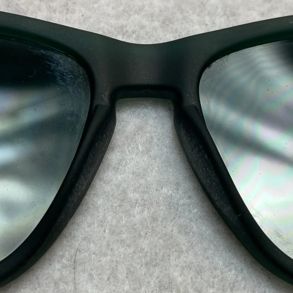 Goodr Sedan 90s Style Icon Sunglasses Unisex OS Green Polarized Matte